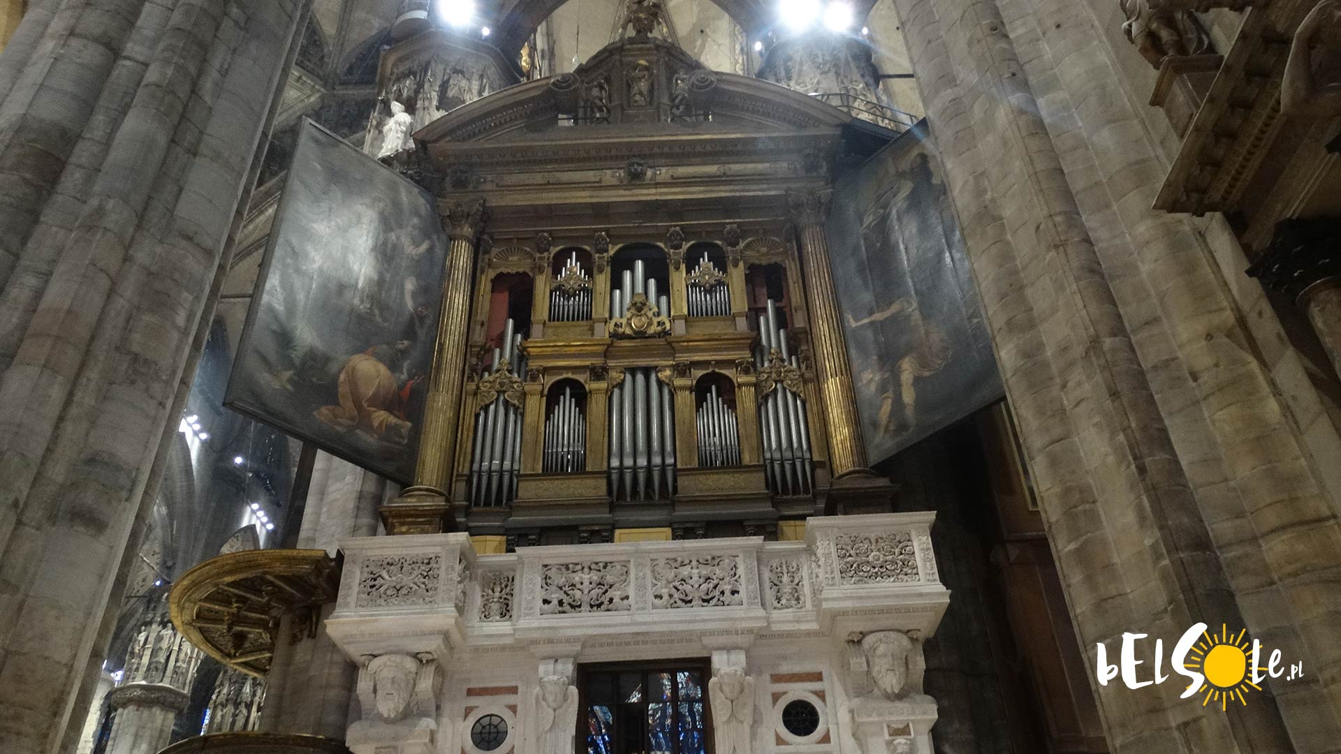 Organ of Cathedral of Milan
