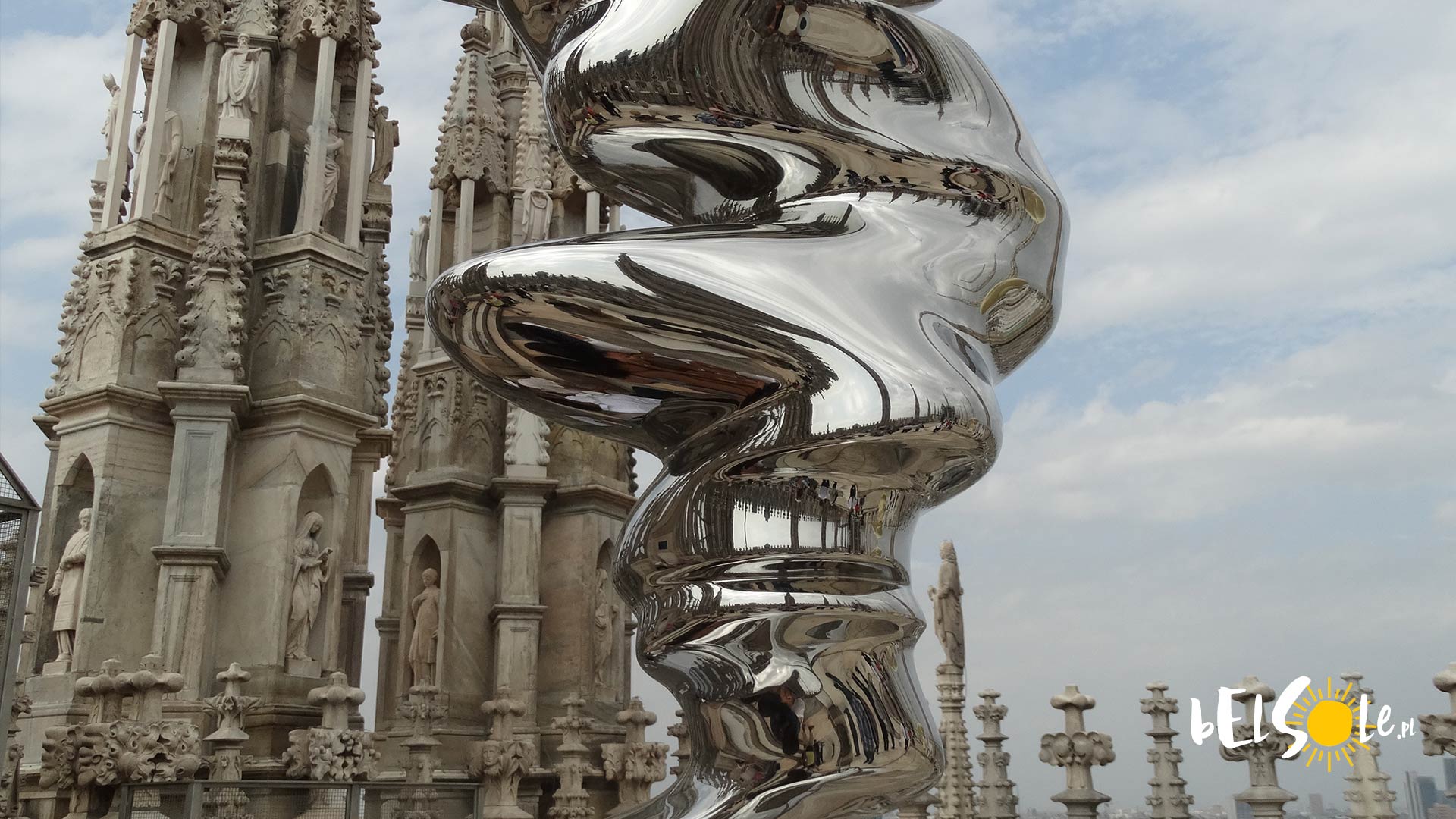 Roof of Duomo Milano art